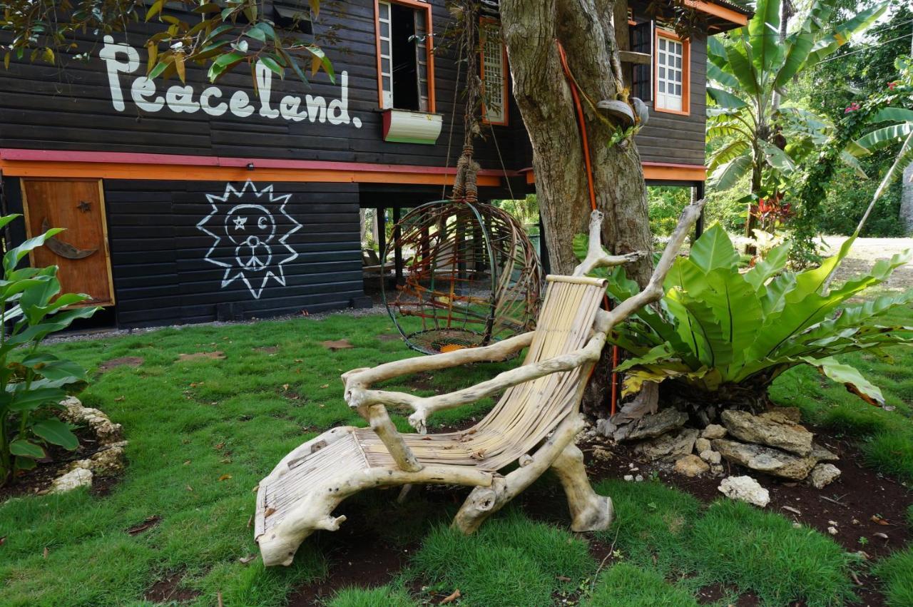 Peaceland Hostel Panglao Extérieur photo